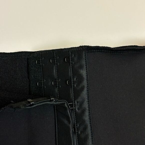 Skims Waist Trainer - Onyx - 4x - EUC - Picture 4 of 7